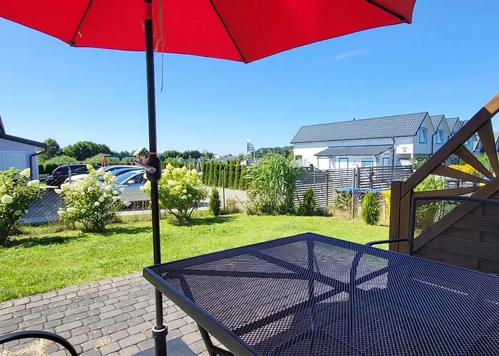 Sosnowe Tatil Evi Sarbinowo